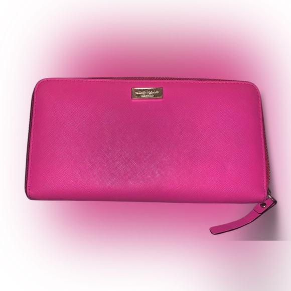 Kate Spade Long Pink Zipper Wallet 👛 - Picture 1 of 5